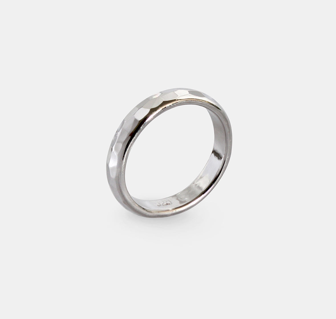 Hammer finished Ring