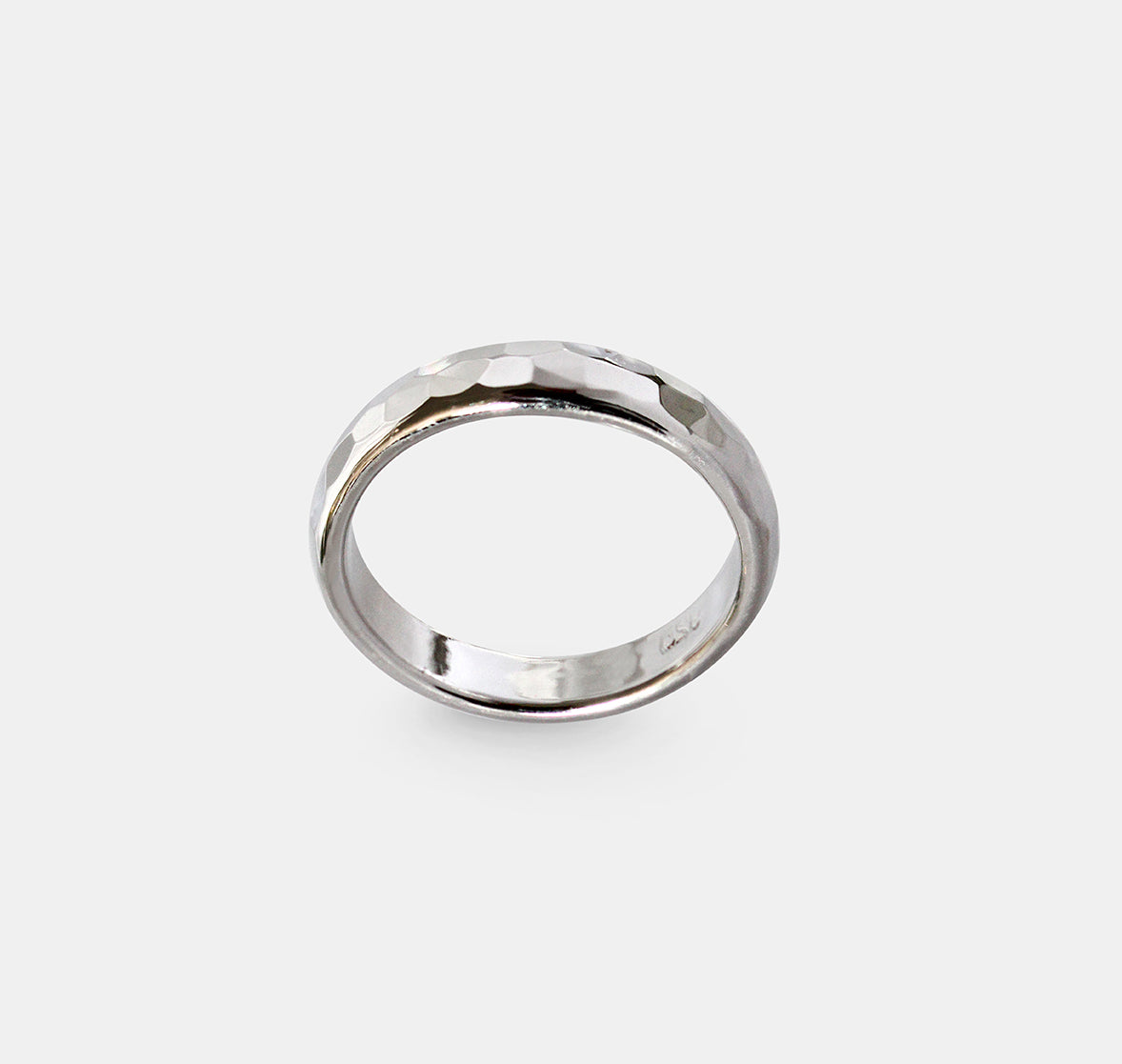 Hammer finished Ring