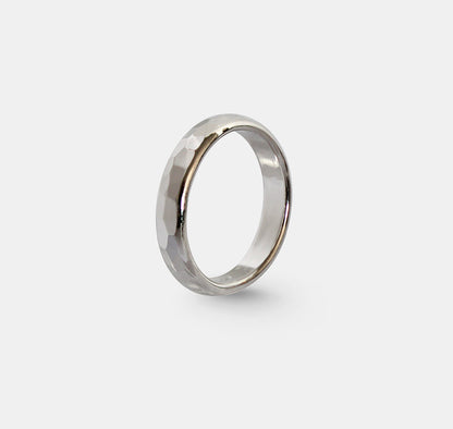 Hammer finished Ring