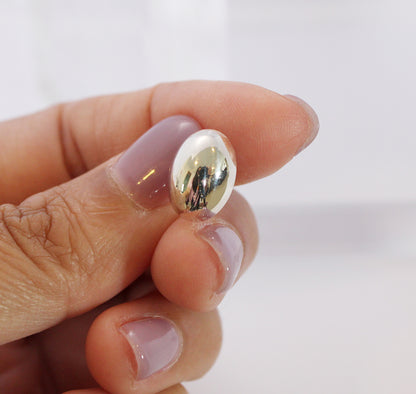 Oval Stud Earrings